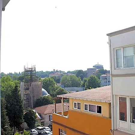 Hotel Basilica 3*